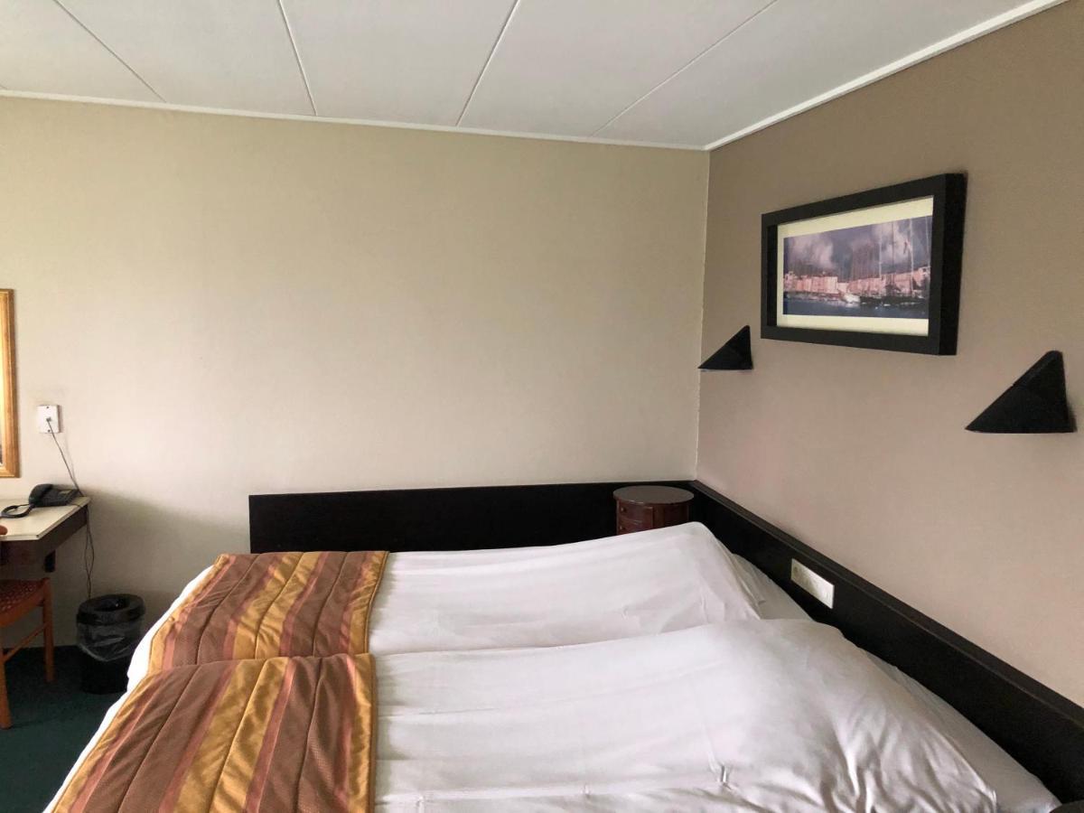 Hotel2Heerenveen Eksteriør bilde